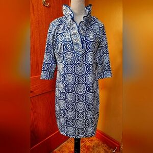 New with tags Gretchen Scott dress, size M. Blue and White pattern 💙